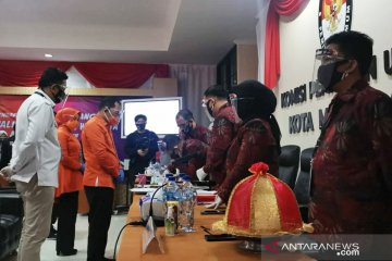 KPU Makassar: Bapaslon Danny-Fatma lolos berkas pencalonan