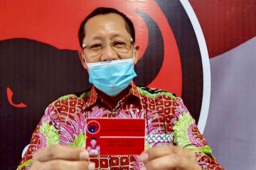 Bacabup Tuban Setiajit resmi kader PDIP usai dapat KTA