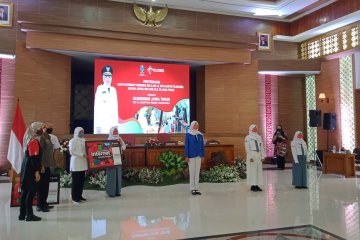 Pemprov Jatim bagikan paket internet gratis untuk siswa