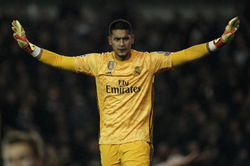 Fulham ingin pinjam Alphonse Areola