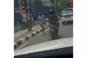 Perusakan mobil di Menteng berakhir damai