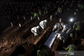 Lahan pemakaman jenazah COVID-19 di TPU Pondok Ranggon akan habis dalam dua bulan