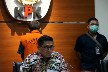 KPK menahan mantan pejabat Pemkab Subang Heri Tantan Sumaryana