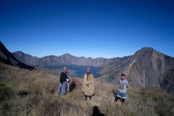 Selamat pagi Rinjani!!!