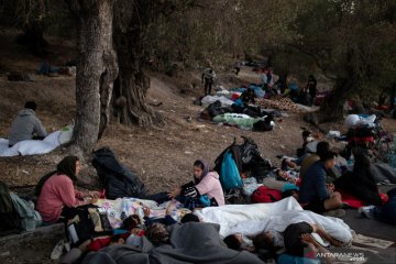 Pengungsi kamp Moria terpaksa berlindung di hutan