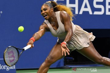 Cedera betis paksa Serena Wiliiams mundur dari Italia Open