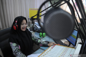 185 guru di Sanggau dilatih mengajar melalui radio