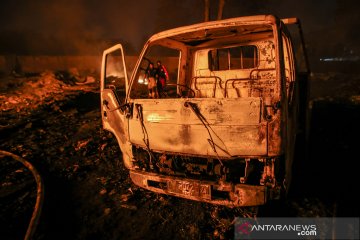 Kebakaran gudang busa di Tangerang