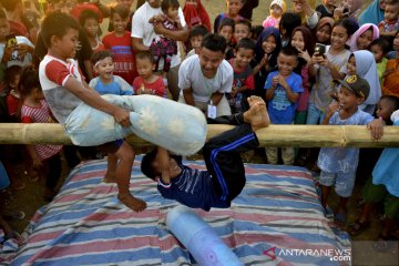 Festival permainan tradisional di Maros