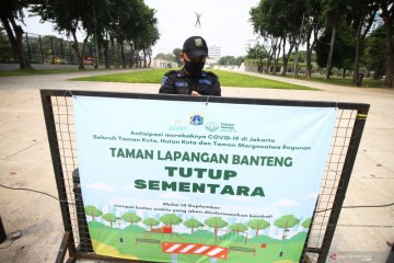 Kemarin, kritik terhadap kunker DPRD hingga penerapan PSBB Jakarta