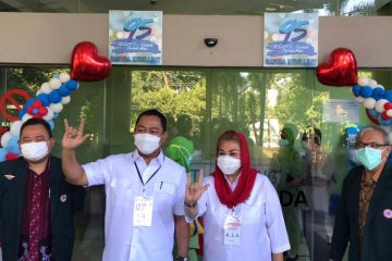Pilkada Semarang, Hendi-Ita tes kesehatan di RS Kariadi Semarang