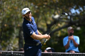 Dustin Johnson dinobatkan sebagai pegolf terbaik tahun ini