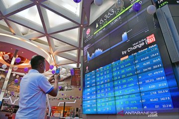 Indonesia resmi resesi, IHSG sesi pertama ditutup melambung