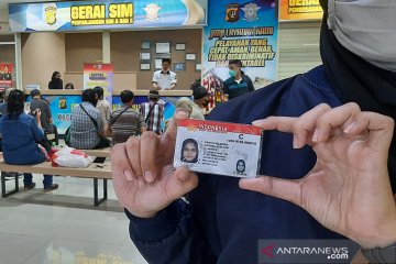 Senin ini, Polda Metro Jaya buka lima gerai SIM Keliling