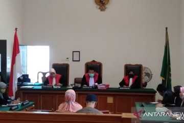 PN Padang vonis terdakwa prostitusi daring selama lima bulan penjara