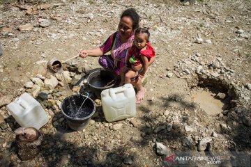 BPBD Karawang: Tiga desa hadapi masalah kesulitan air bersih