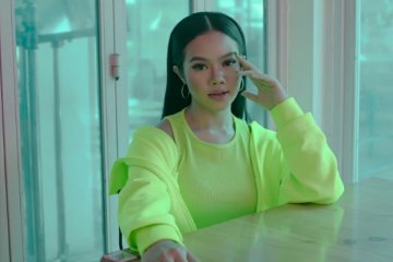Yura Yunita masukan unsur budaya di video musik lagu "Hoolala"