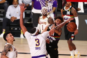 Nuggets kejar defisit lawan Lakers jadi 1-2 dalam final Wilayah Barat