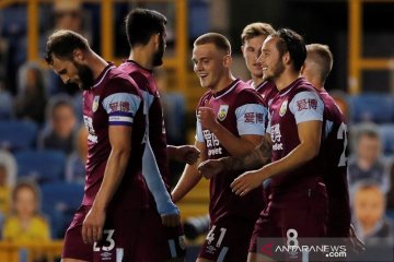 Burnley, Brighton dan Fulham lolos ke putaran keempat Piala Liga