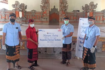 Astra Financial serahkan bantuan 2 ventilator kepada Pemprov Bali