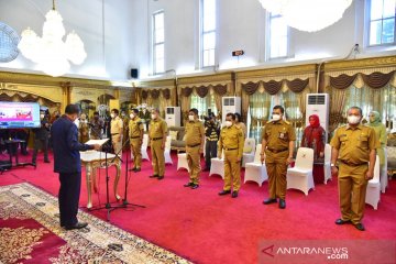 Gubernur Nurdin kukuhkan tujuh penjabat sementara bupati