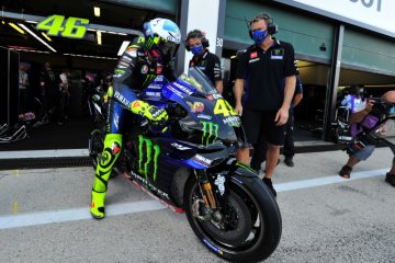 Rossi siap pisah dengan "keluarga" jelang pindah ke Petronas Yamaha