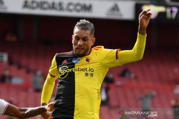 Udinese datangkan kembali Roberto Pereyra dari Watford