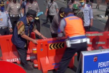 Tekan penyebaran COVID-19, Pemkot Bandung tutup lima jalan utama 