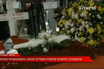 Pemakaman Jakob Oetama di TMP Kalibata