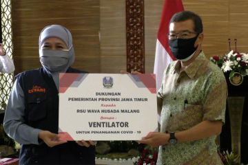 Gubernur Khofifah periksa kesiapan rumah sakit lapangan di Kota Malang