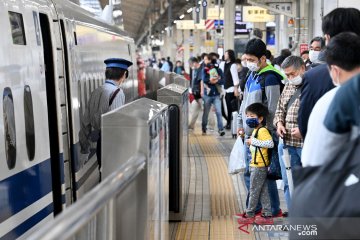 Jepang akan hapus larangan perjalanan untuk 12 negara termasuk China