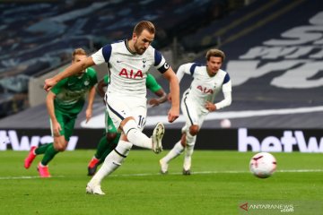 Tottenham menang 7-2 atas Maccabi untuk meluncur ke fase grup