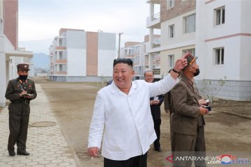 Kim Jong Un kunjungi lokasi rekonstruksi di Kimhwa