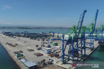 Makassar New Port kembangkan jalan tol yang terakses kereta api