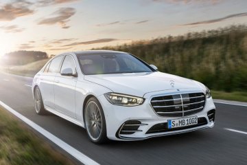 Mercedes-Benz ungkap harga sedan S-Class terbaru