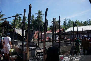 Dinas Sosial Lombok Utara salurkan bantuan untuk korban kebakaran
