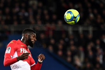 Bakayoko resmi berseragam Napoli