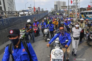 DPR bantah kabar hoaks terkait hak buruh di RUU Ciptaker