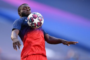 Tahun depan MU dan Liverpool akan berebut Dayot Upamecano