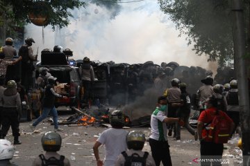 Polisi tangkap 80 orang terkait kericuhan unjuk rasa di Kota Malang