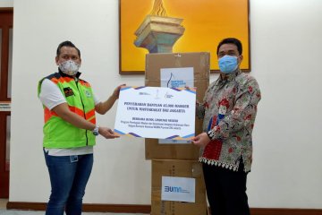 Cegah penyebaran corona, Satgas nasional BUMN bagikan 45.000 masker