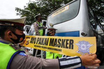 Seruan penggunaan masker di kendaraan umum