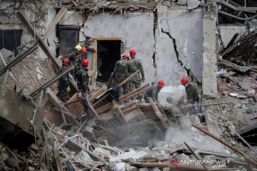 Kota Ganja di Azerbaijan porak-poranda akibat serangan roket