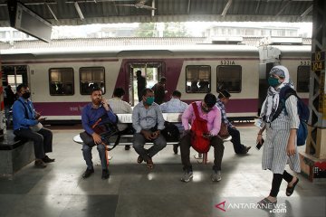 Banyak kawasan di Mumbai India mati listrik