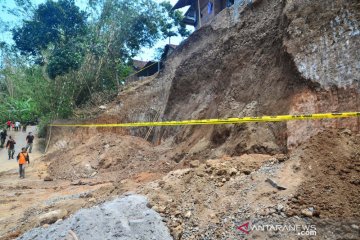 Longsor di Kudus, dua orang meninggal dunia