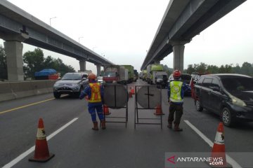 Jasa Marga buka tutup lajur Tol Jakarta-Cikampek KM 41