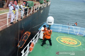 Evakuasi Jenazah ABK Tanker Di Laut Aceh