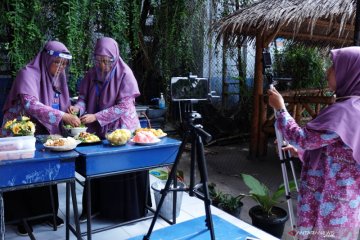 Sambut Hari Pangan dengan materi pembelajaran makanan sehat