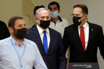 Ribuan warga Israel protes Netanyahu menjelang pemilu