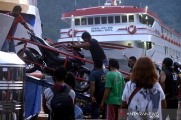 Aktivitas pelabuhan Tahuna di Sangihe kembali normal